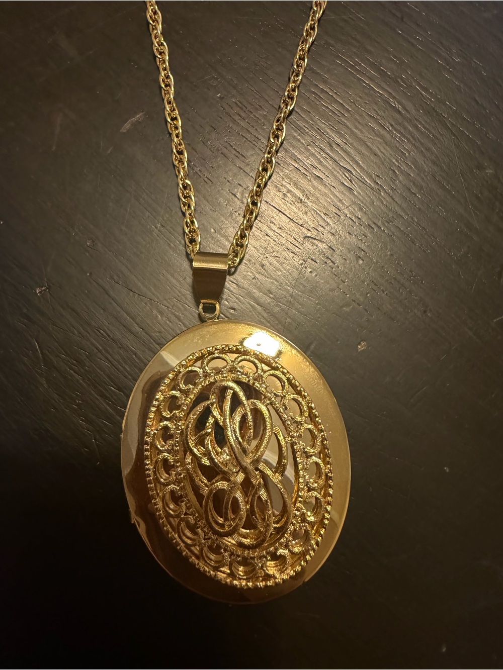 Gold Filigree Oval Locket Necklace - Elegant Women’s Jewelry